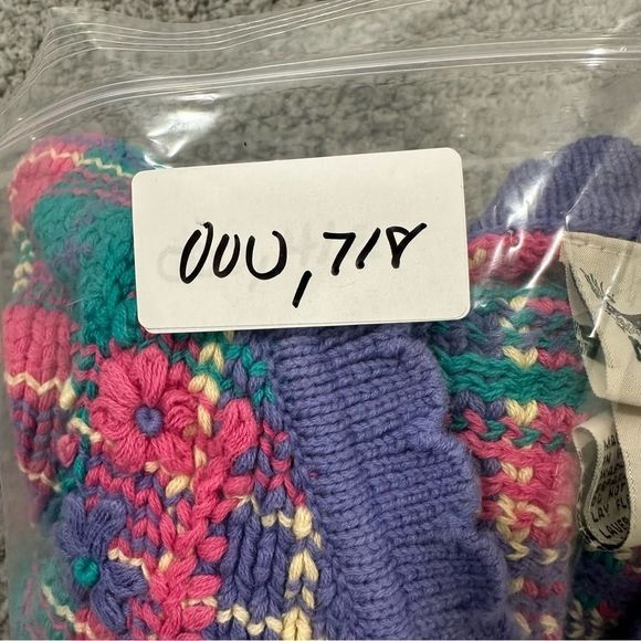 VTG Rainbow Reflections Plaid Floral V-Neck Sweater Womens Xl PreOwned - Picture 10 of 10